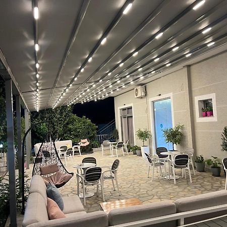 Hotel Lidi Саранда Экстерьер фото