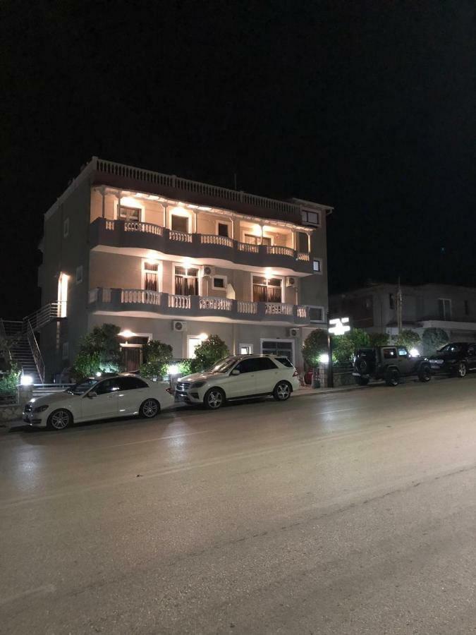 Hotel Lidi Саранда Экстерьер фото